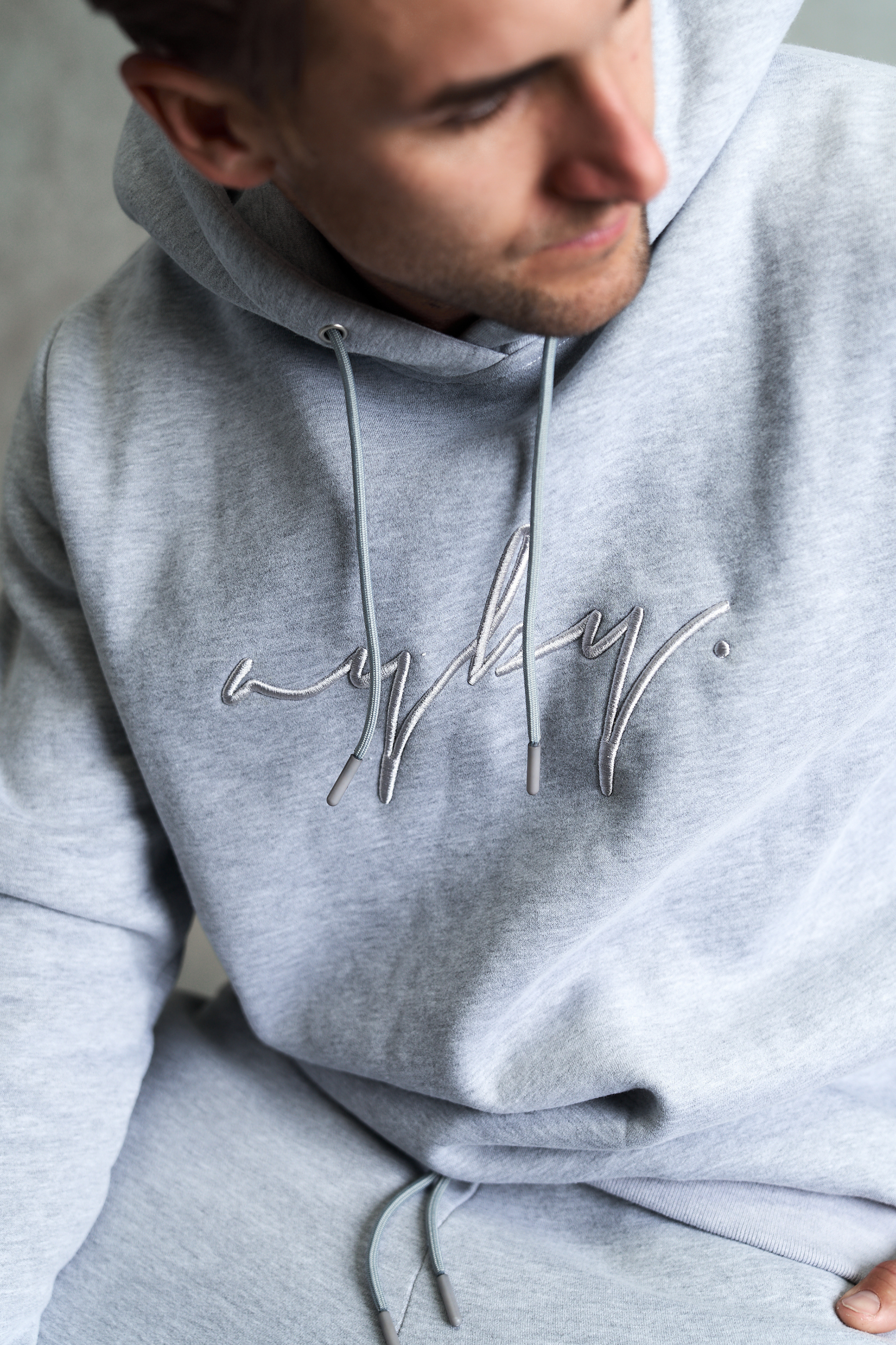 Signature Hoodie - Grey