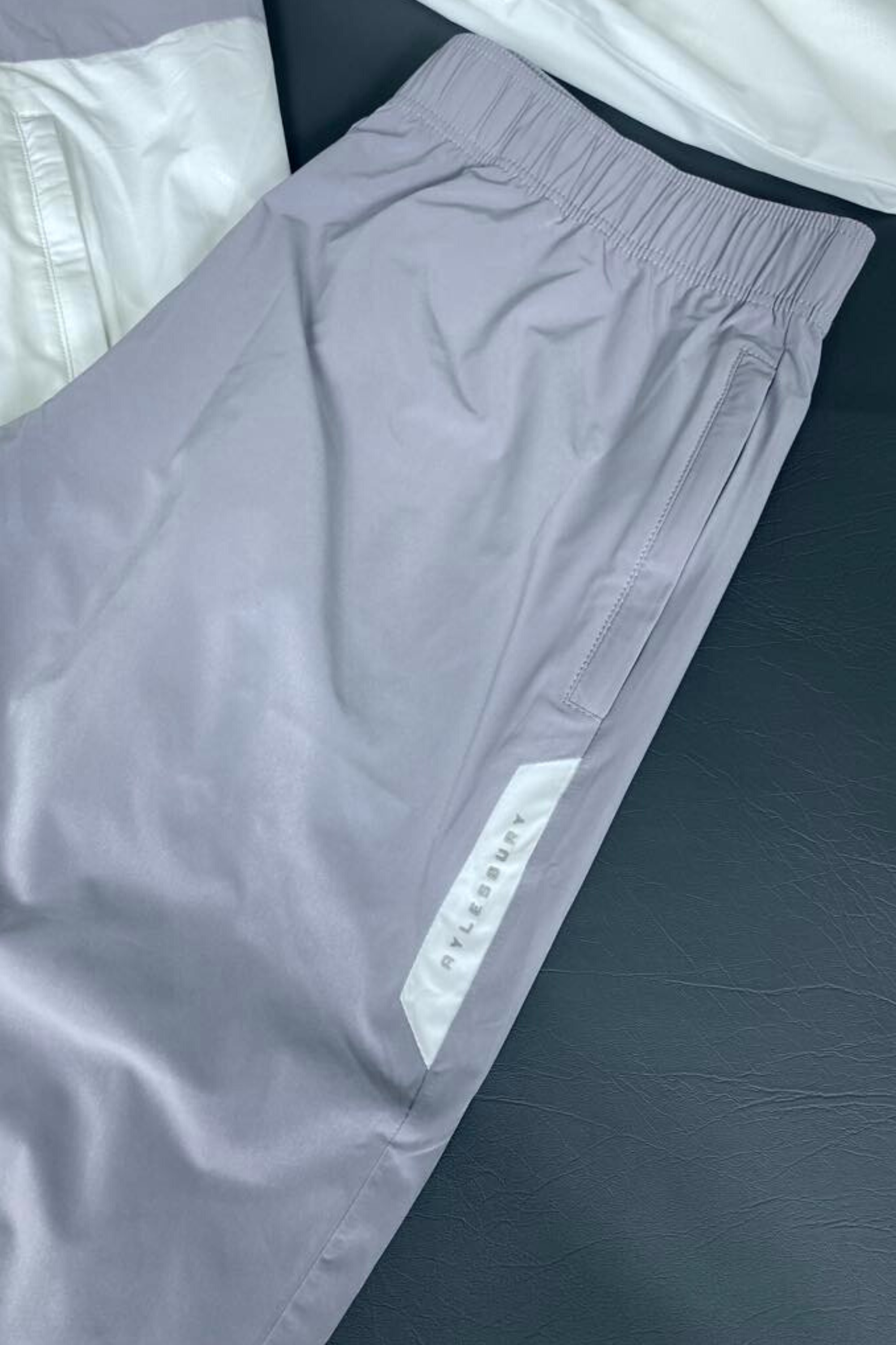 Lightweight Dri-FIT Reflex Joggers - Grey